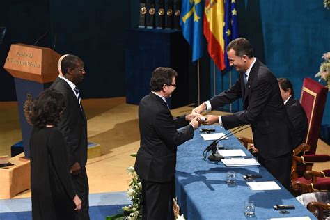 La Orden Recoge El Premio Princesa De Asturias De La Concordia