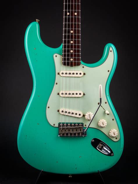 Fender Custom Shopstratocaster 62 Journeyman Relic Sea Foam Green R8