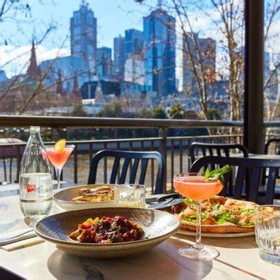 restaurants   long lunch  melbourne whats  melbourne