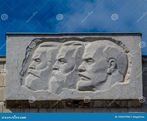 Lenin Marks And Engels Monument Nizhny Novgorod Russia Stock Photo