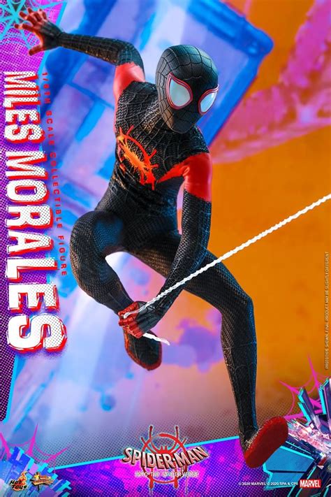 Hot Toys 蜘蛛俠跳入蜘蛛宇宙 主角Miles Morales 比例珍藏人偶 Toys Zone D 玩具兄弟 Figures Price List Reviews