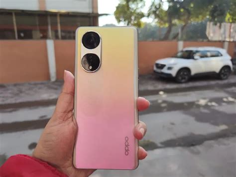Oppo Reno 8T : आकर्षक डिज़ाइन के साथ मिल रहे हैं शानदार कैमरा फीचर ...