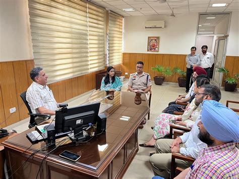 Senior Ias Officer Arun Sekhri Took Charge As Divisional Commissioner