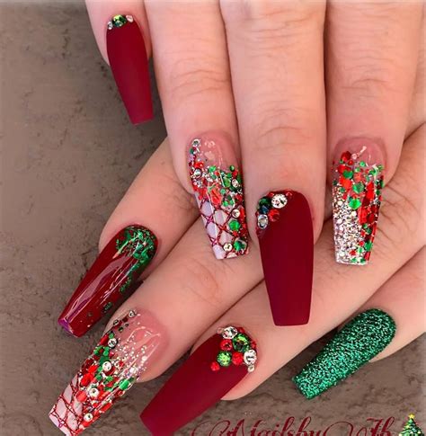 Christmas Nail Art Ideas Holiday Nails Festive Nails Major Mag