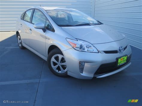 Classic Silver Metallic Toyota Prius Three Hybrid Photo