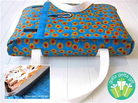 Make A Quilted Casserole Carrier Add A Matching Mitt Too Quilting Cubby