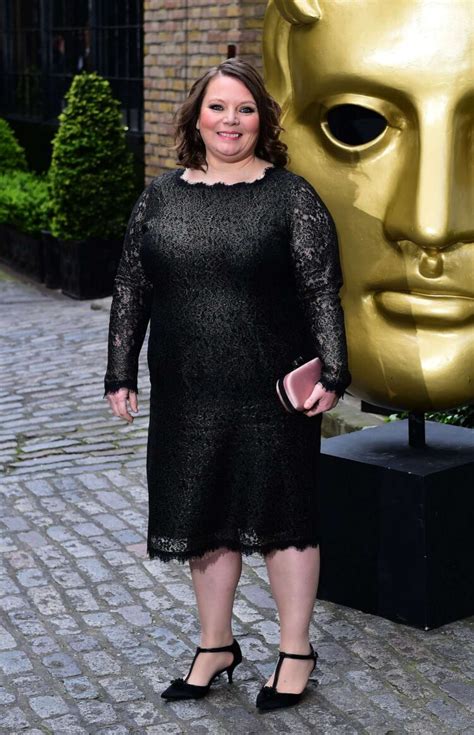 8 Hot Sexy Joanna Scanlan Bikini Pics
