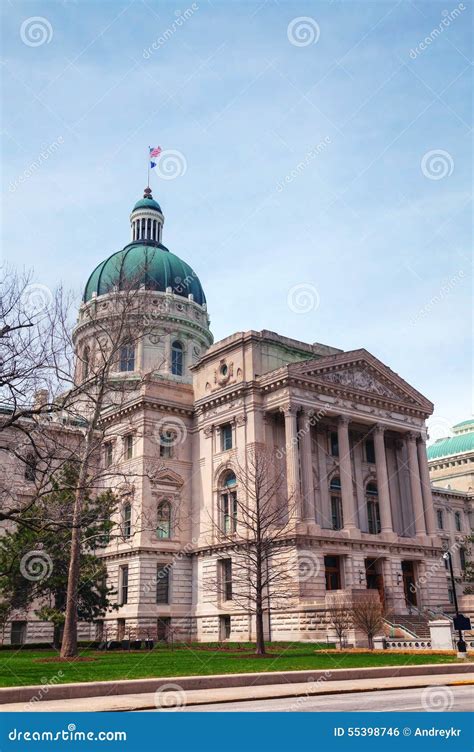 Indiana State Capitol Building Stock Photo - Image of downtown, indiana ...