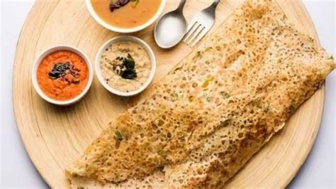 Onion Rava Dosa