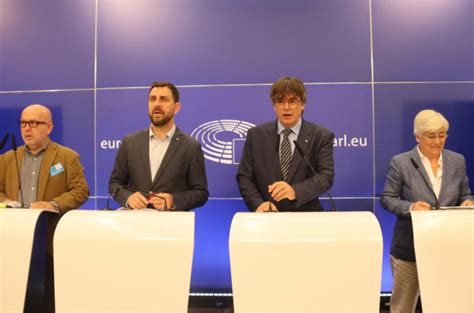 La justícia europea retira la immunitat a Puigdemont Comín i Ponsatí