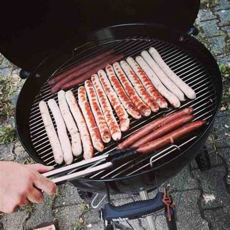 Comment Cuire Des Merguez Au Barbecue Weber Terrasses Bois De La