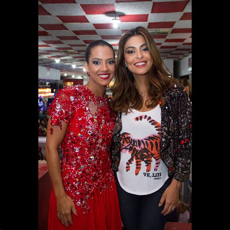 Foto Juliana Paes Posa A Porta Bandeira Do Salgueiro Marcella