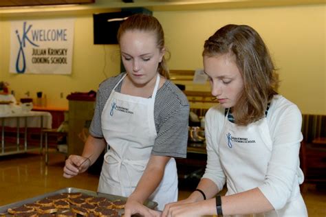 What Kids and High Schoolers Can Learn From Cooking Class ...