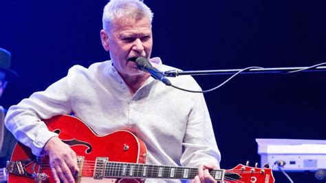 Achim Reichels Grüne Reise in der Elbphilharmonie umjubelt