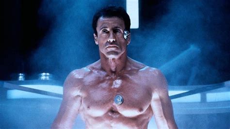 Demolition Man Une Suite Va Tre Tourn E Selon Stallone Actus