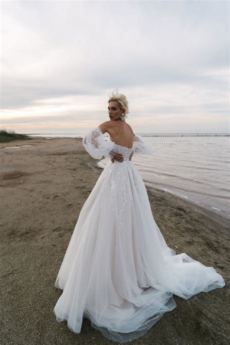 Дорогие свадебные платья в Воронеже, купить дорогие платья