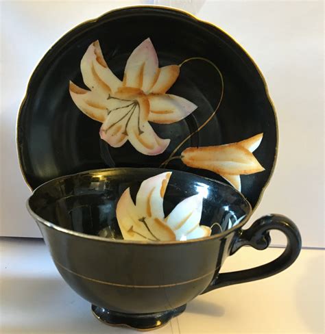 Vintage Hand Painted Occupied Japan Tea Cup and Saucer 1945-1952