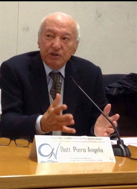 Buon Compleanno Piero Angela L Amatissimo Divulgatore Scientifico Oggi