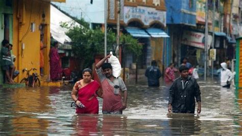 Cyclone Nivar Makes Landfall Rain Hits Tamil Nadu Latest News India