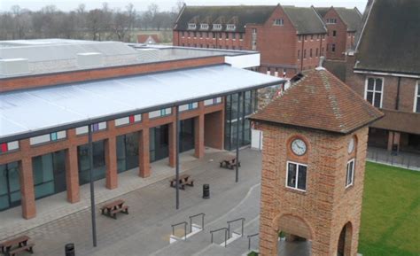 Bushey Academy Etfe Sunlit Roofs Architen Landrell