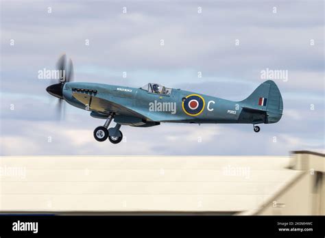 Supermarine Spitfire Mk Xix Ps853 Owned By Rolls Royce Airborne At The