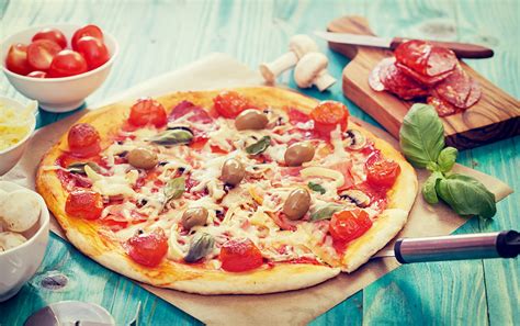 Images Pizza Tomatoes Fast Food Food 2560x1606