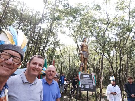 Roque Gonzales inaugura estátua em homenagem ao Cacique Nheçu