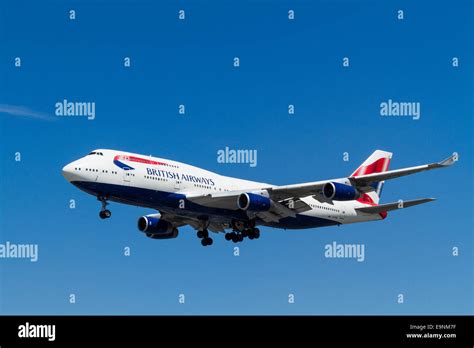 Boeing Jumbo Jet British Airways Plane On Its Approach For