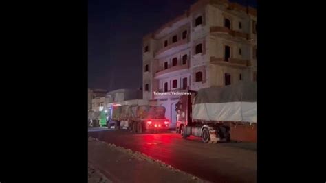 Video Aid Trucks Making Their Way To The Rafah Crossing Before