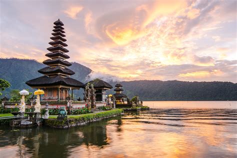 Pura Ulun Danu Bratan Famous Hindu Temple And Tourist Attraction In