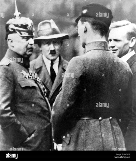 Erich Ludendorff And Adolf Hitler 1923 Stock Photo 37003204 Alamy