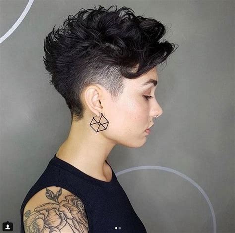 8 Spectacular Short Shaved Curly Hairstyles For Women