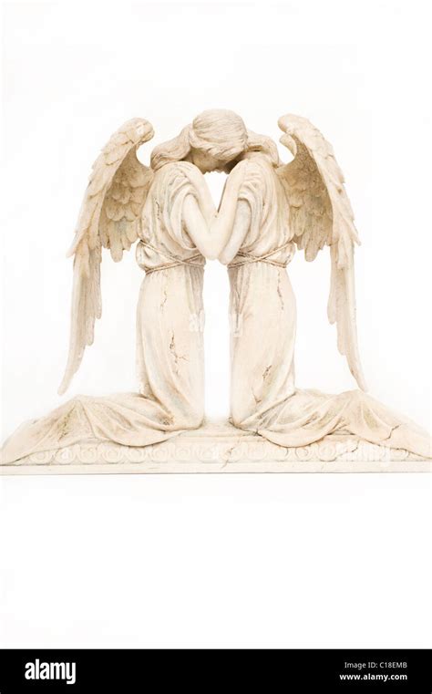 Statue Angels Cut Out Stock Images And Pictures Alamy