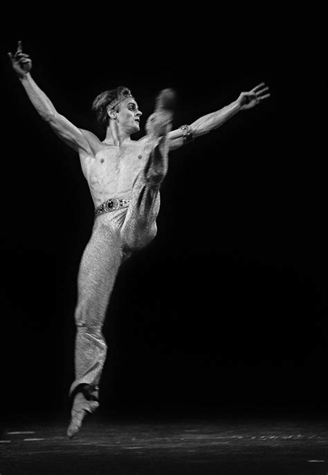 Baryshnikovlbc Mikhail Baryshnikov Male Ballet Dancers Famous