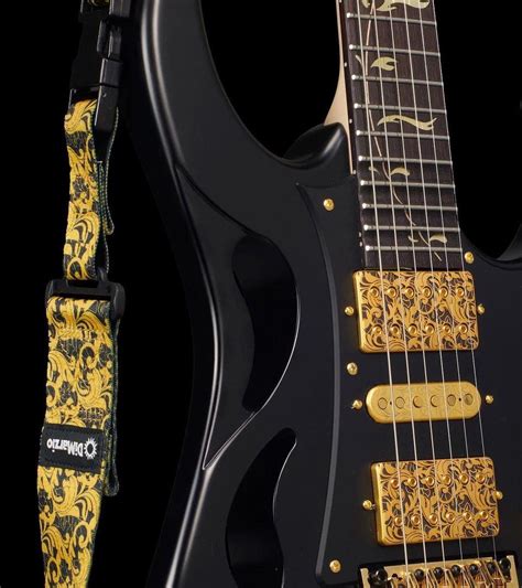 Steve Vai Cliplock® — Utopia™ Black And Gold Guitar Strap Dimarzio