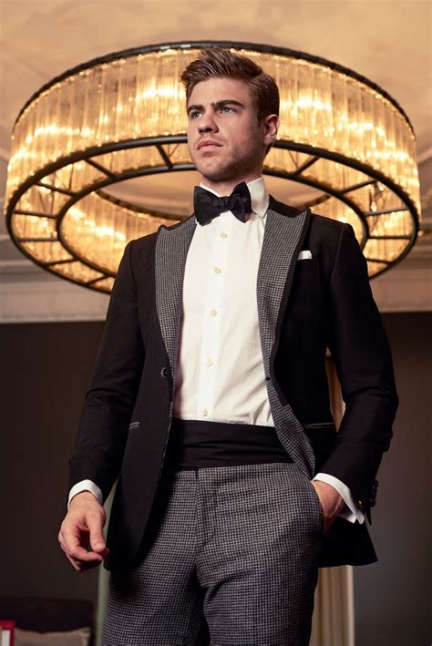 「black tie Tuxedo」おしゃれまとめの人気アイデア｜Pinterest｜john turle | 男性