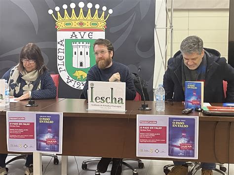 RESEÑA DA PRESENTACIÓN DO LIBRO O PASO EN FALSO DE ABRAHAM PÉREZ COA