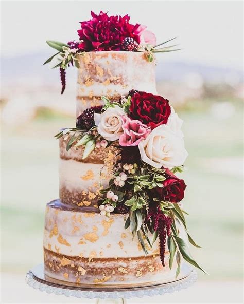 20 Burgundy And Greenery Wedding Color Ideas