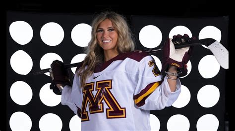 Gopher Women's Hockey: Get to Know Maddie Kaiser - Win Big Sports