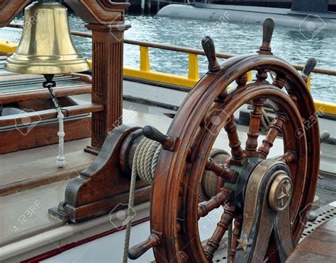 Устройство штурвала парусного корабля (47 фото) - красивые картинки и ...