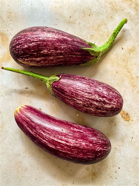 Roasted Aubergine with Garlic Tahini Sauce - Vikalinka