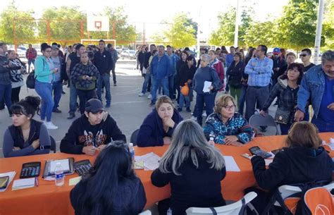 Agua de Hermosillo Boletín 241 Acuden usuarios de AguaH a las