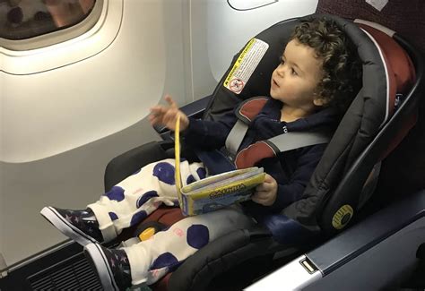 Viagem De Avião Com Bebê De 2 Anos - Como Levar Cadeirinha de Bebê em Viagens de Avião: Guia Completo - Airport