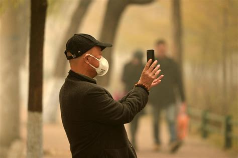 Smog Gli Effetti Nocivi Sulla Salute Si Trasmettono Ai Figli Citt