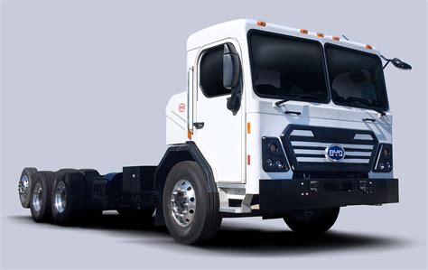 Byd Unveils Class 8 Battery Electric Refuse Truck Ngt News