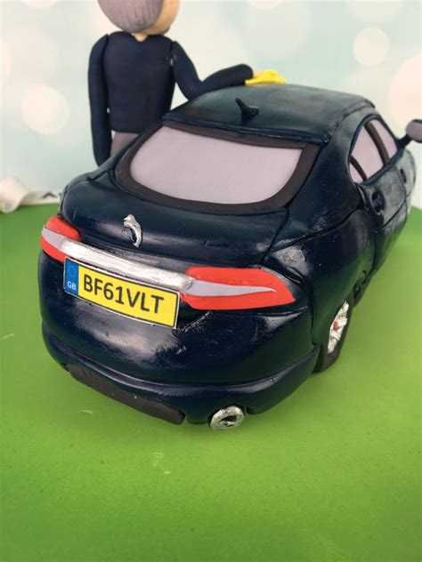 Jaguar Car 70th Birthday Cake Mel S Amazing Cakes