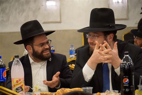 Alumni Melava Malka Yeshivas Bais Yisroel