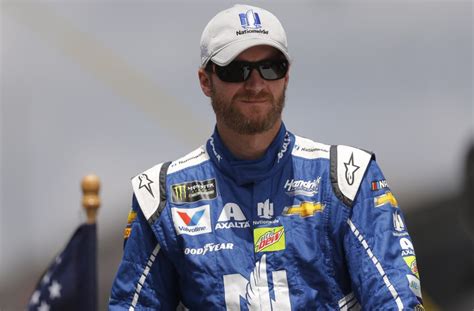 Nascar Legend Dale Earnhardt Jr Signs Deal With Nbc