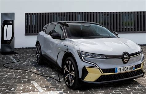 renault   bring dedicated evs  india cardekhocom