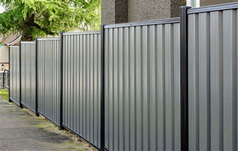 Expert Metal Fence Installers | Metal Fencing Solutions | Fine Fences